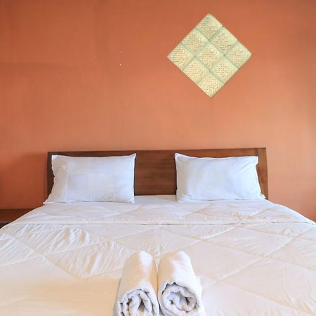 Hotel Tara Bar & Resto Air Sanih Kubutambahan  Eksteriør bilde