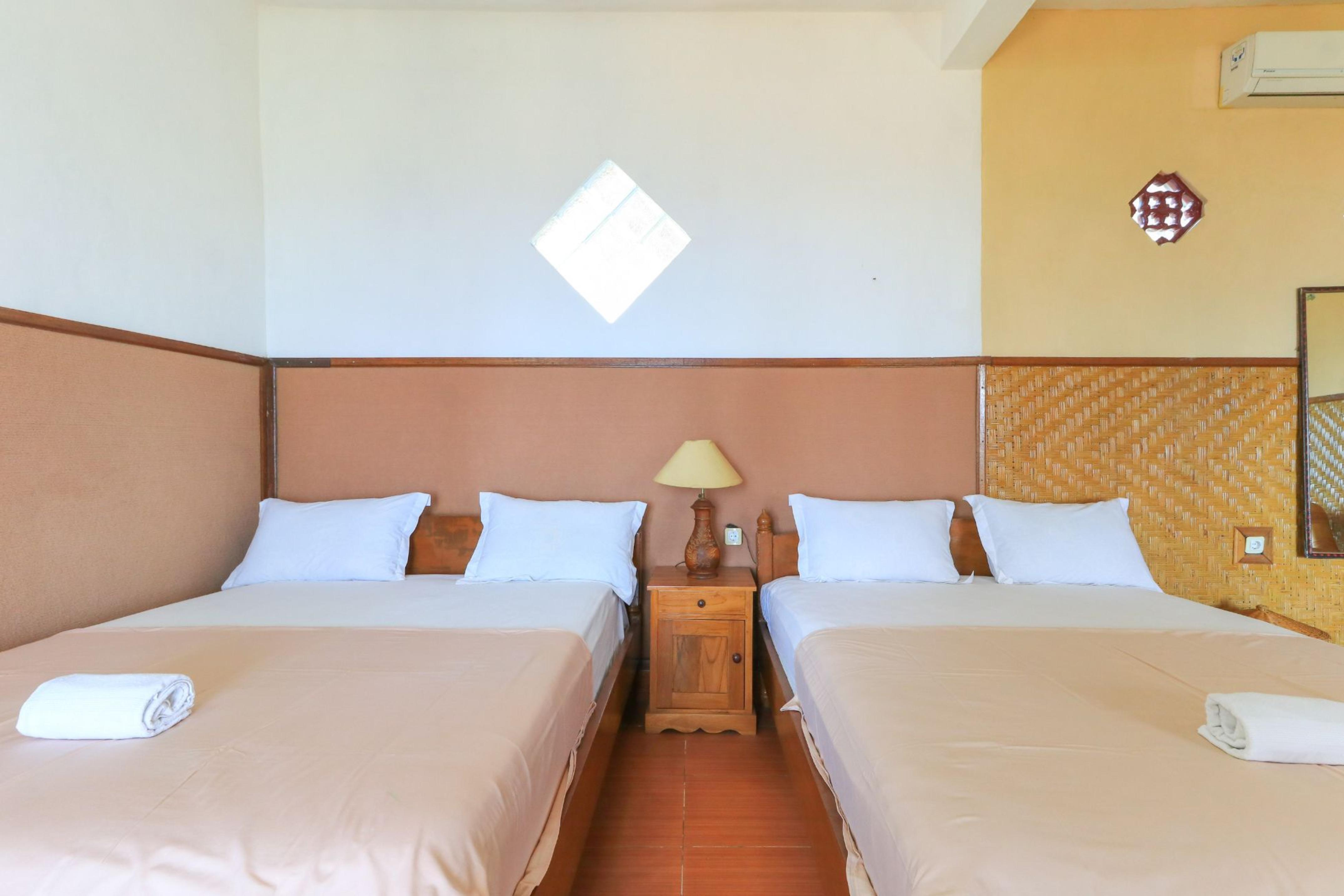 Hotel Tara Bar & Resto Air Sanih Kubutambahan  Eksteriør bilde