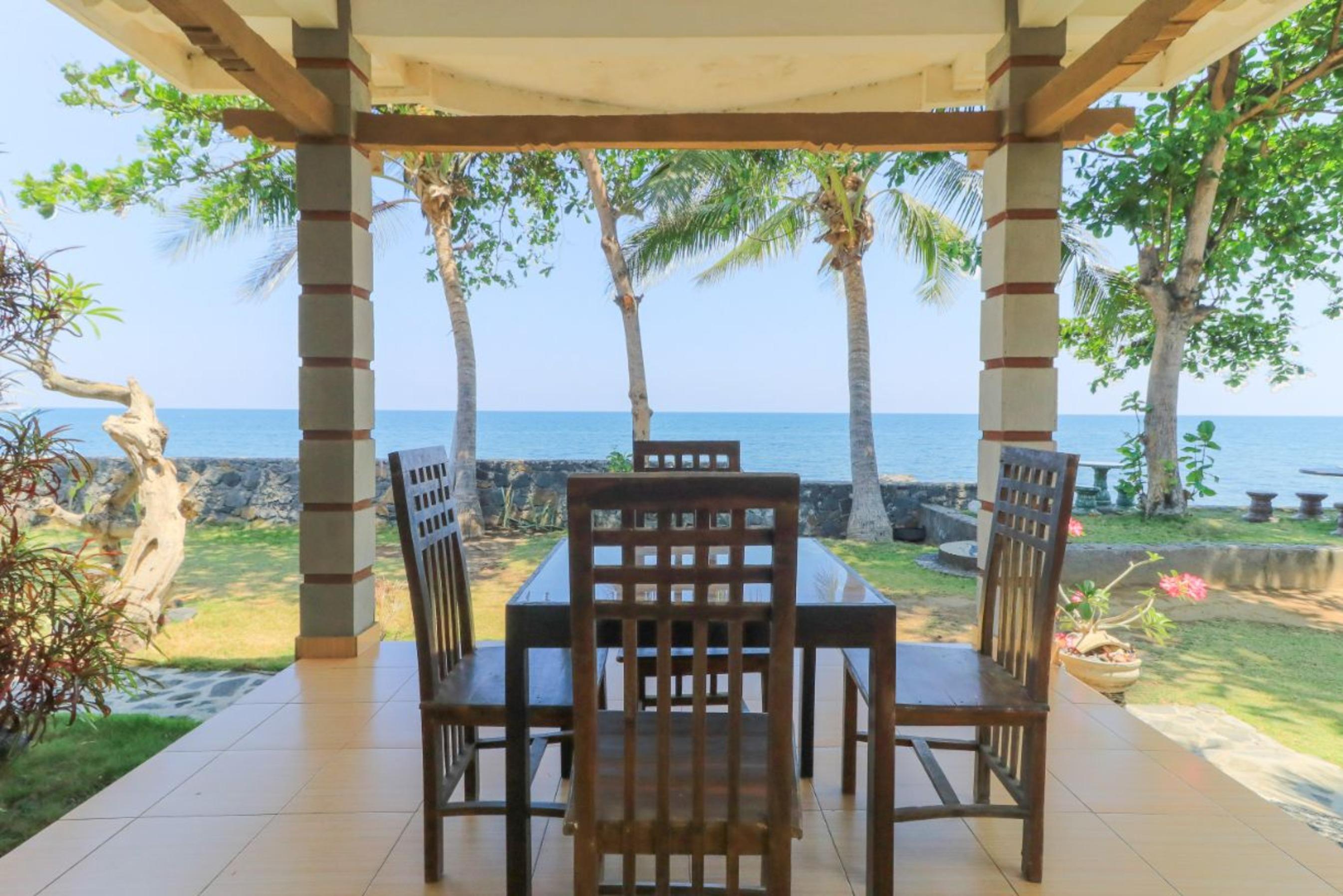 Hotel Tara Bar & Resto Air Sanih Kubutambahan  Eksteriør bilde