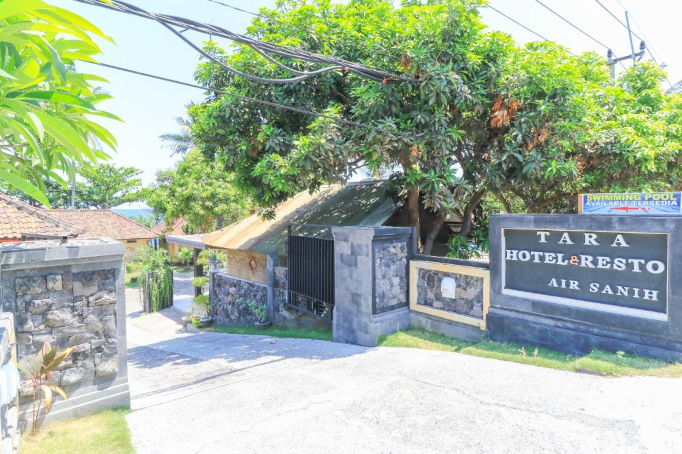 Hotel Tara Bar & Resto Air Sanih Kubutambahan  Eksteriør bilde
