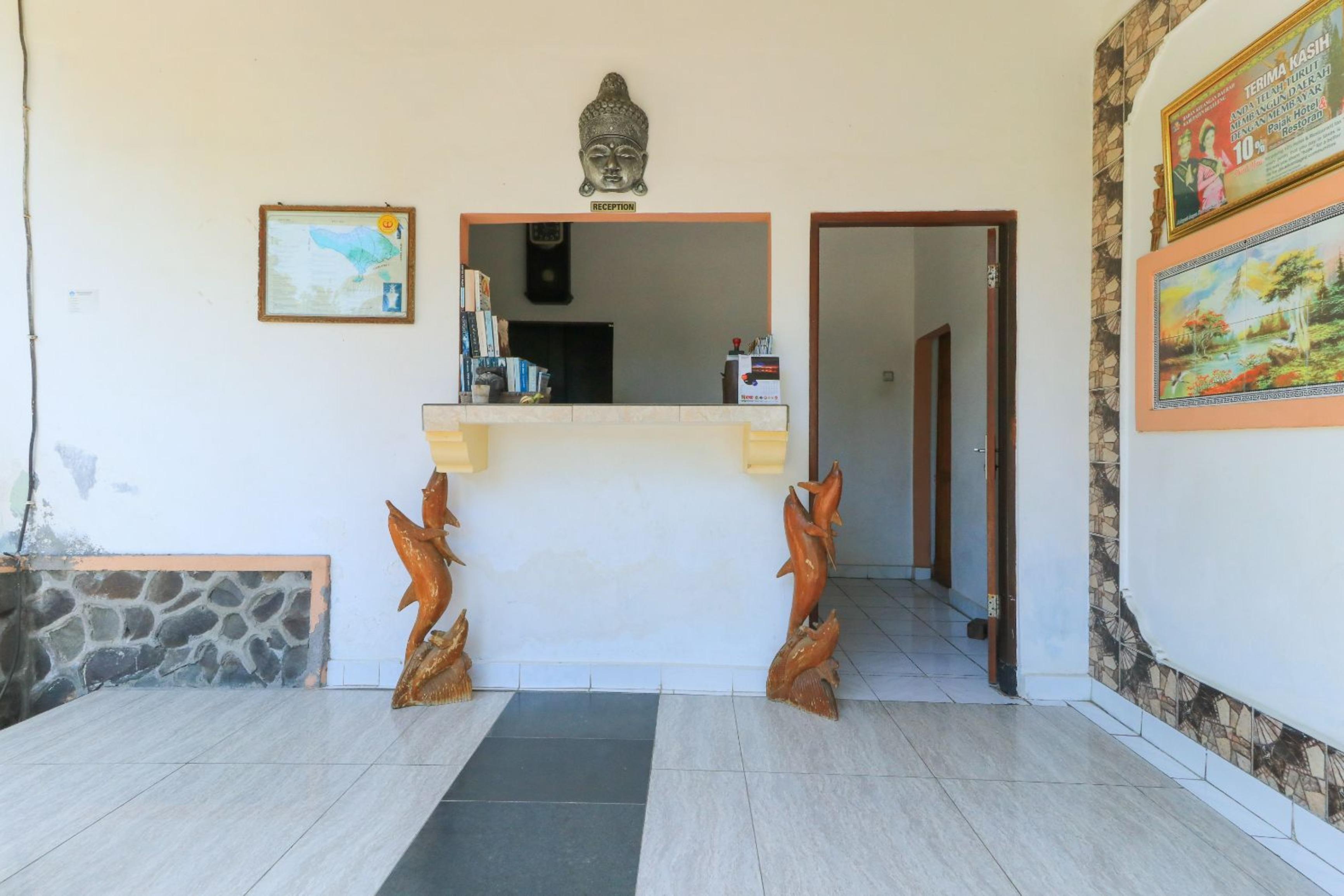 Hotel Tara Bar & Resto Air Sanih Kubutambahan  Eksteriør bilde
