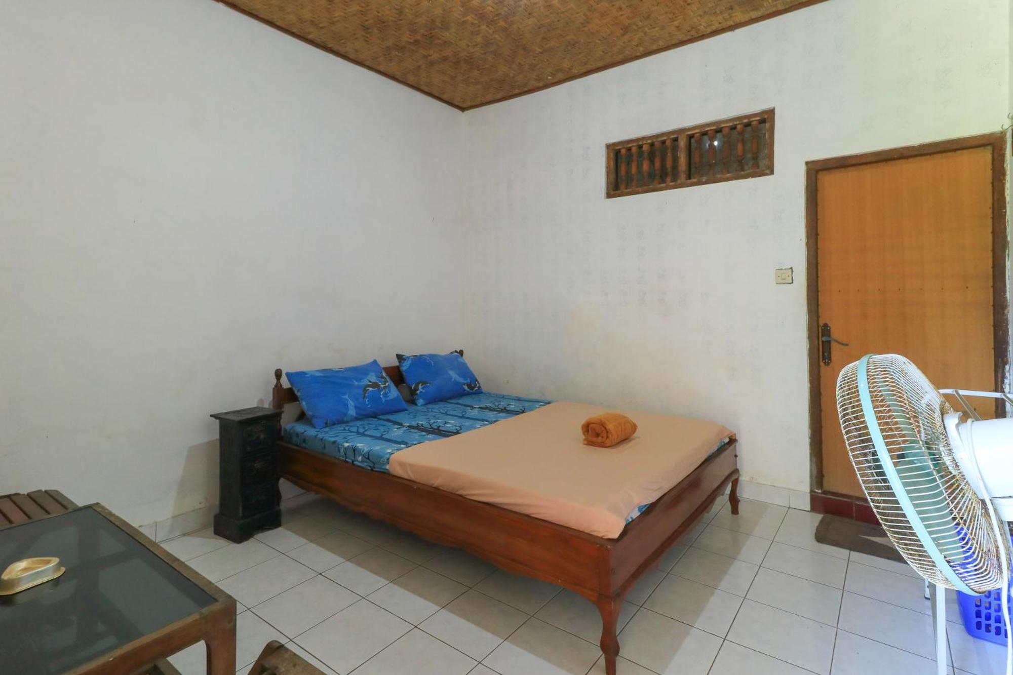 Hotel Tara Bar & Resto Air Sanih Kubutambahan  Rom bilde
