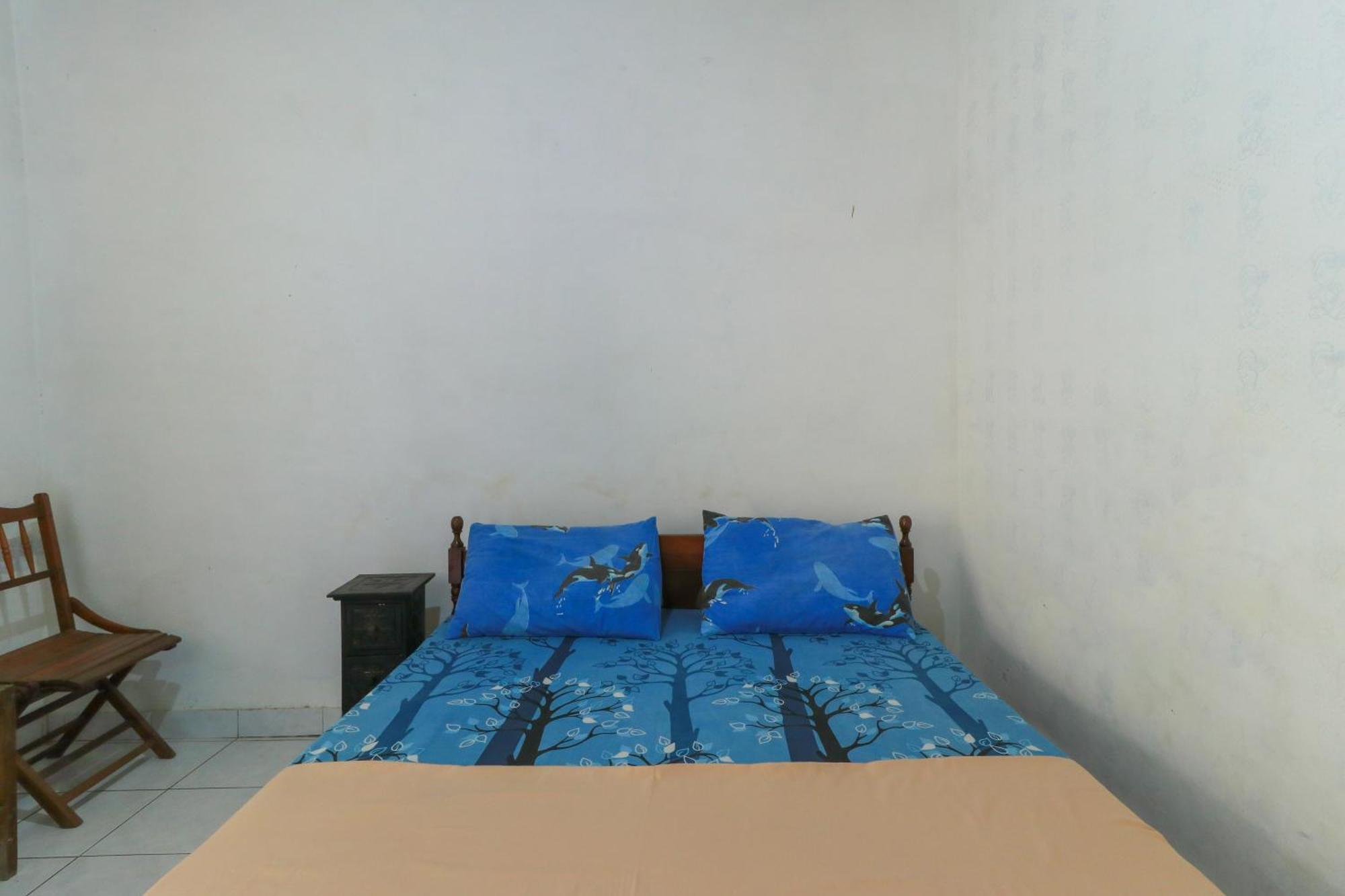 Hotel Tara Bar & Resto Air Sanih Kubutambahan  Rom bilde