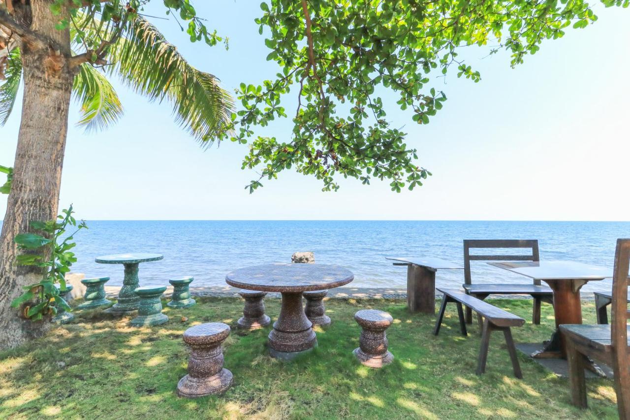 Hotel Tara Bar & Resto Air Sanih Kubutambahan  Eksteriør bilde