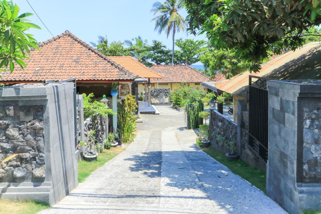 Hotel Tara Bar & Resto Air Sanih Kubutambahan  Eksteriør bilde